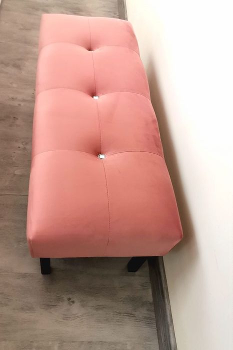 Vând bancheta, băncuță tapițată din catifea roz