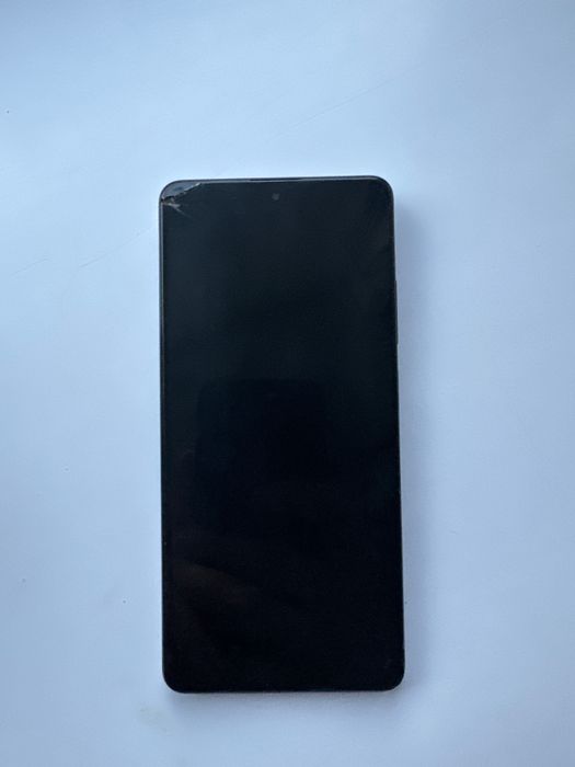 Продам телефон срочно