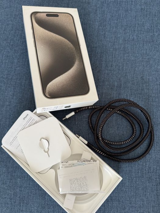 Продам iPhone 15 Pro, 128GB — Natural Titanium, оригинал