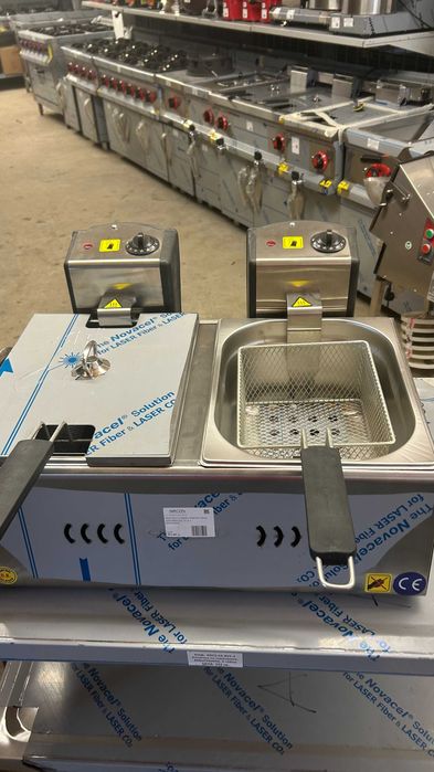 Двоен Електрически Фритюрник 5+5 литра.