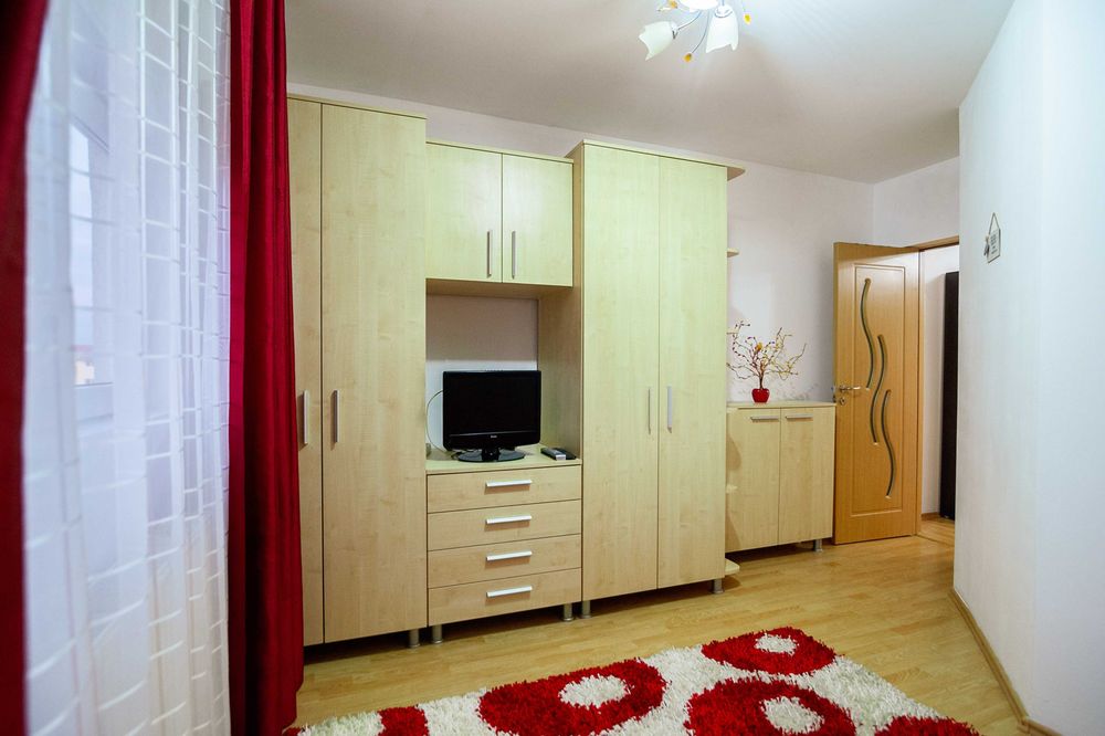 De inchiriat apartament cu 2 camere langa Mall/Sagului