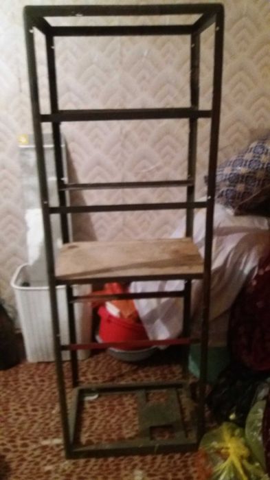 Продам полку стилаж