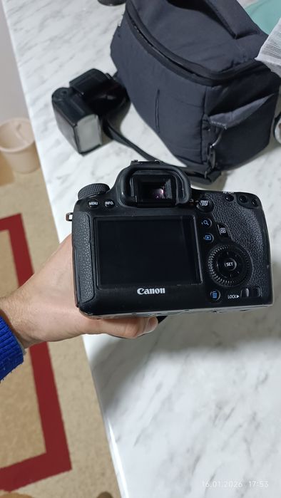 Canon 6D Sotiladi