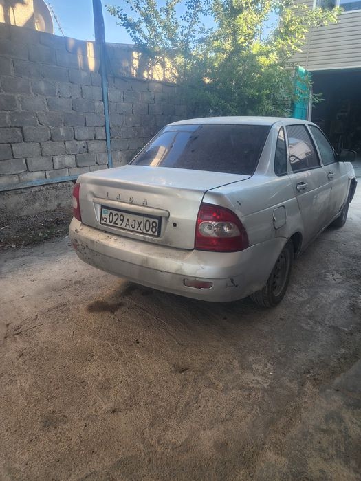Приора продаётся