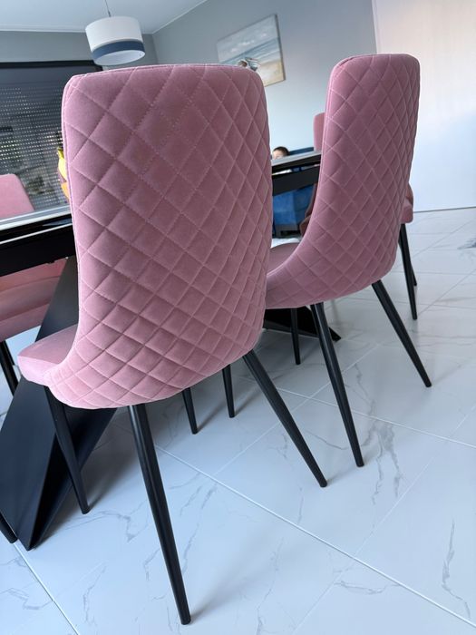 Модерни трапезни столове от кадифе – 6 бр.