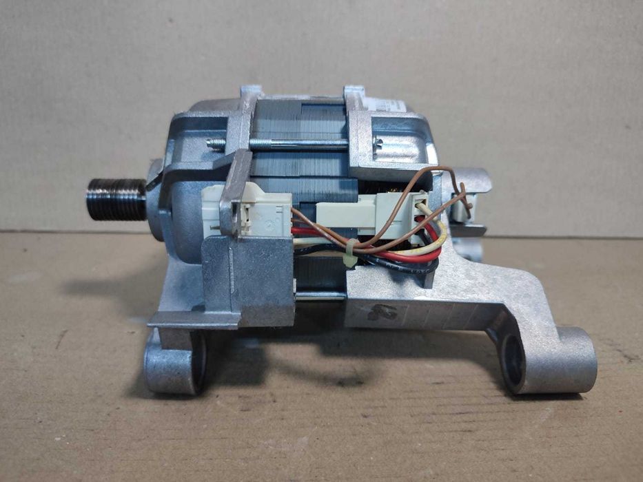 Motor 5pini Masina de spalat cu uscator Innex XWDA751480 /R3