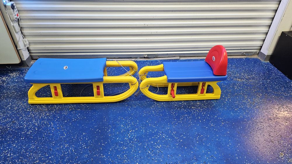 Sanie sau placa plastic