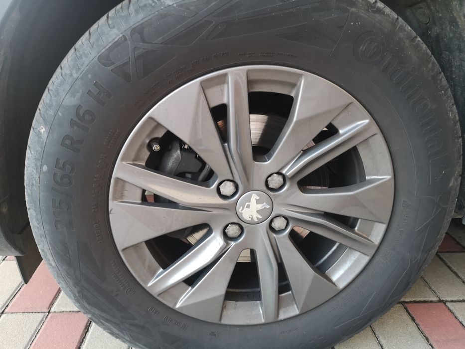 Anvelope vara Continental 215 65 R16 profil de 6 mm