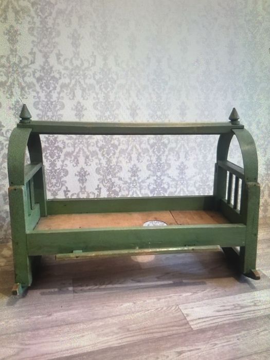 Продам бесік в хорошем состоянии