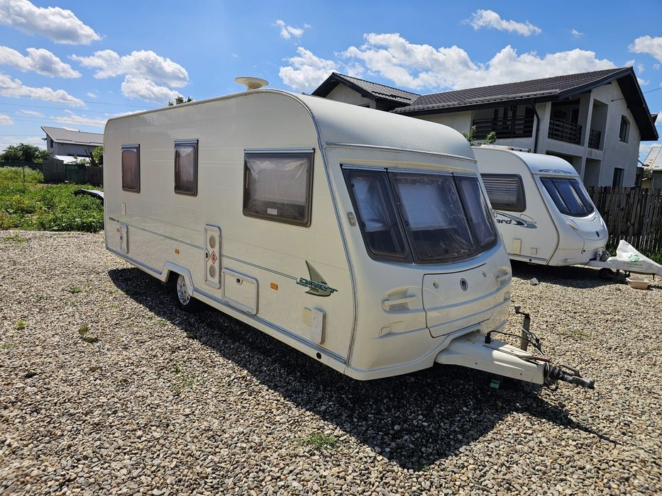 Rulota caravana Avondale Dart 6 persoane 2004