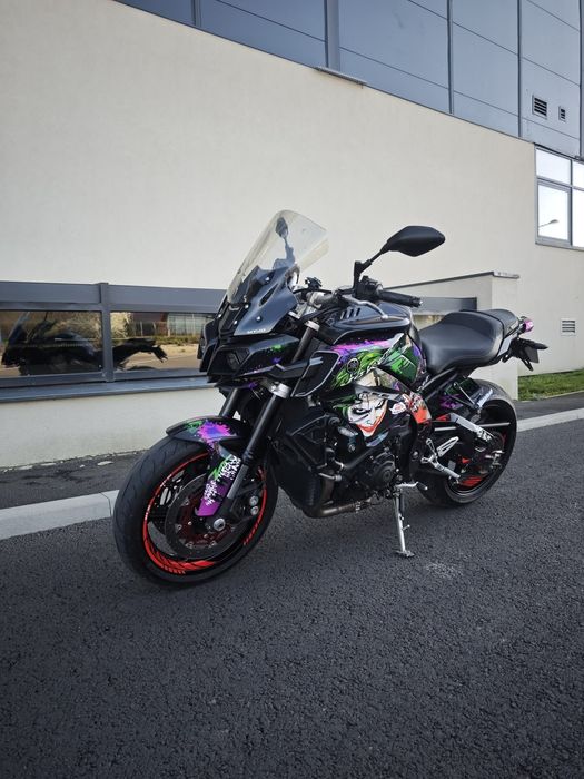Yamaha mt10... 2018