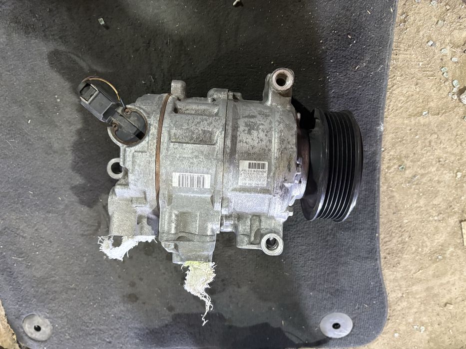 Audi A4 B8 1.8tfsi Компресор Климатик