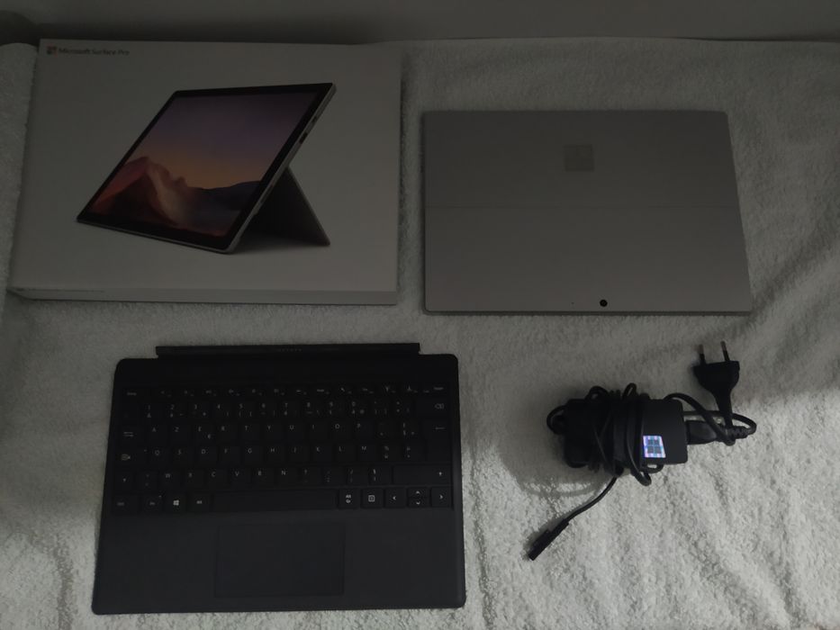 Microsoft Surface Pro 7
