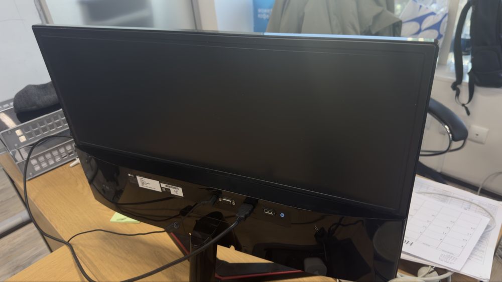 Монитор LG  75 Гц. 27 диюмов