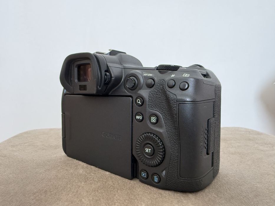 Canon R5, BONUS 2 acumulatori originali