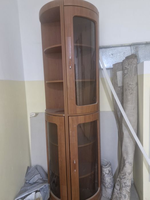 Шкаф сатыладыыыыыы