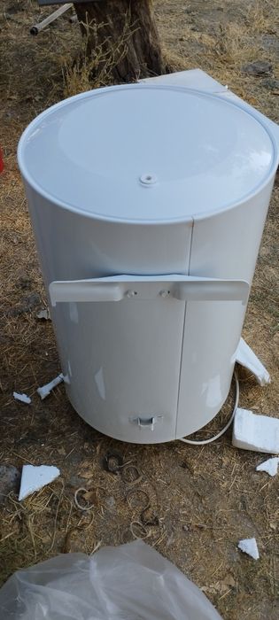 Продается Аристон 80 литровый