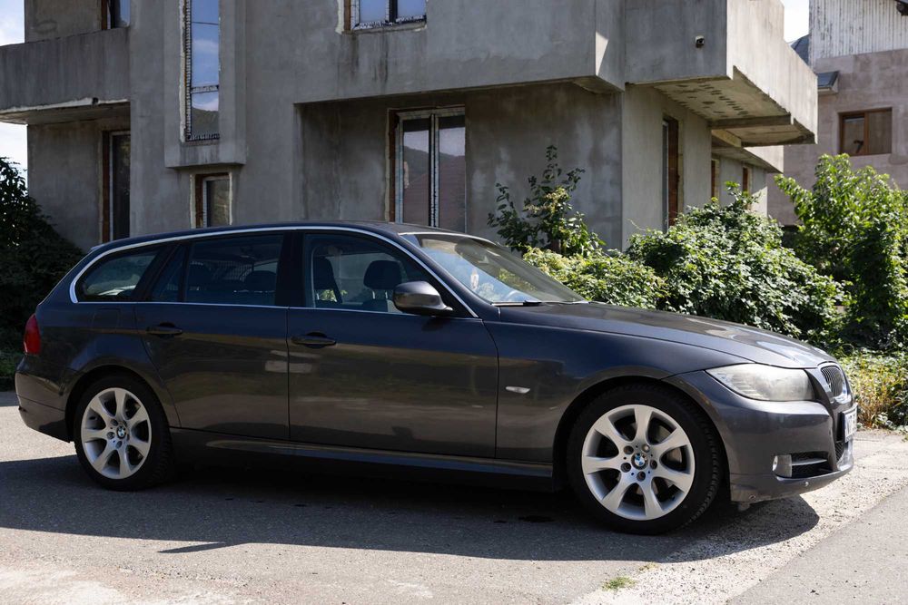 BMW seria3 318D 2011