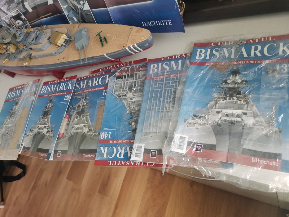 Vând sau schimb (din domeniul audio. ) Macheta Bismarck