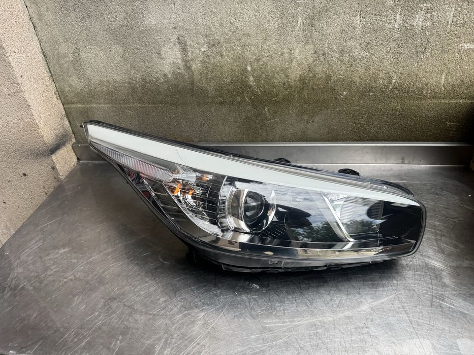 Far dreapta halogen Kia Ceed an 2012-2018