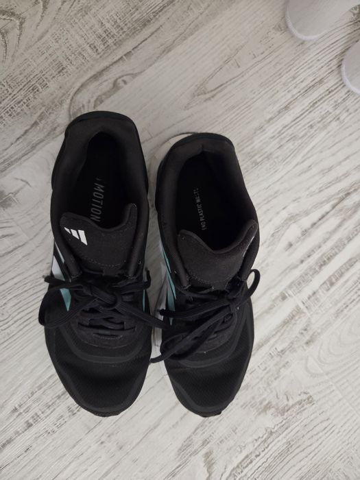 Adidas 2 чифта 9 евро