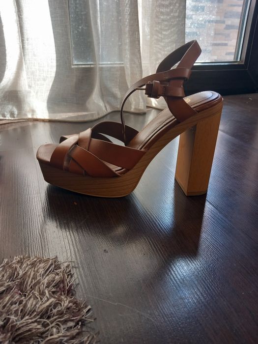 Сандали летни Зара