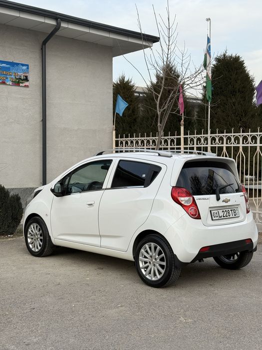 Chevrolet Spark 2017 — 4