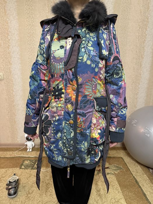 Продам куртку на пуху