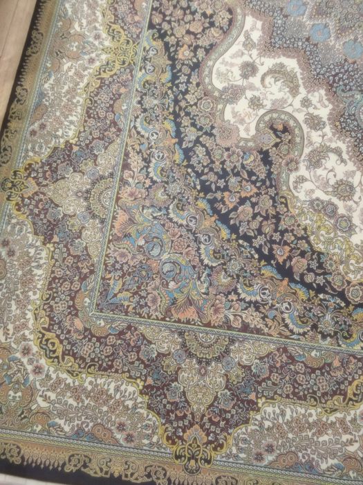 Почти новый ковер размер 2-3 окончательно 13