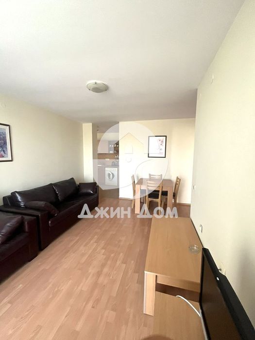 Продава се Двустаен апартамент в Свети Влас - 71 кв.м за 1444 €/кв.м - Снимка #1