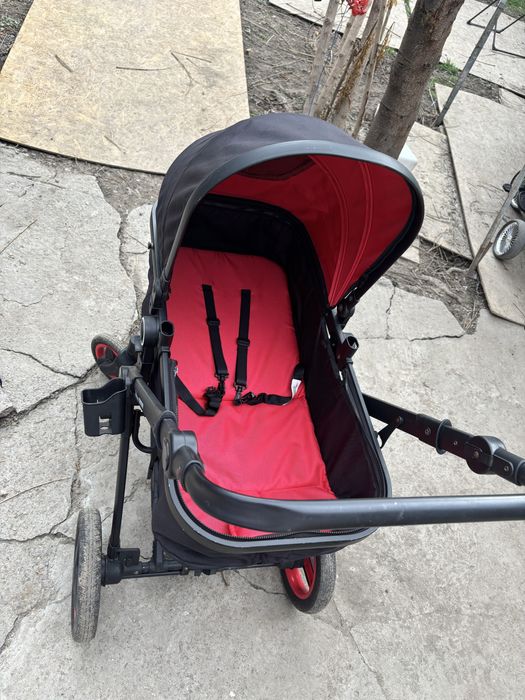 Продам коляску Belecco