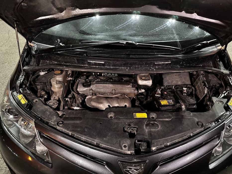 Тойота Эстима минивен