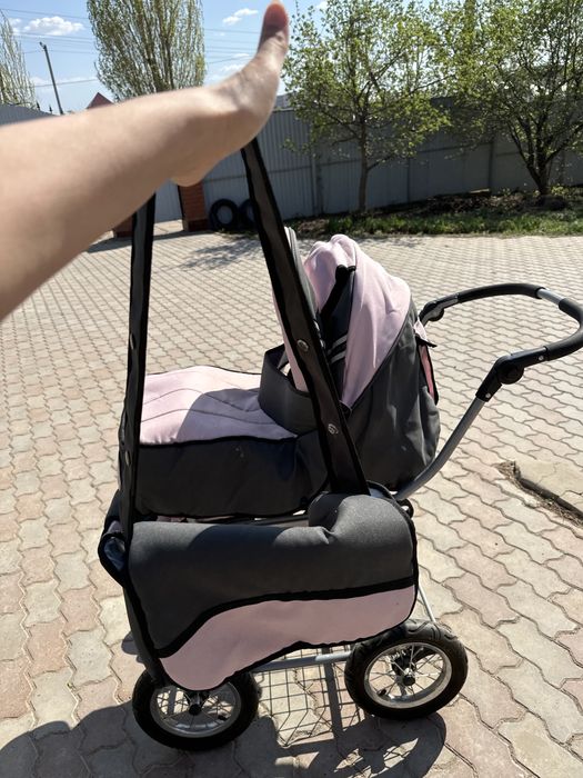 Коляска детская прогулочная