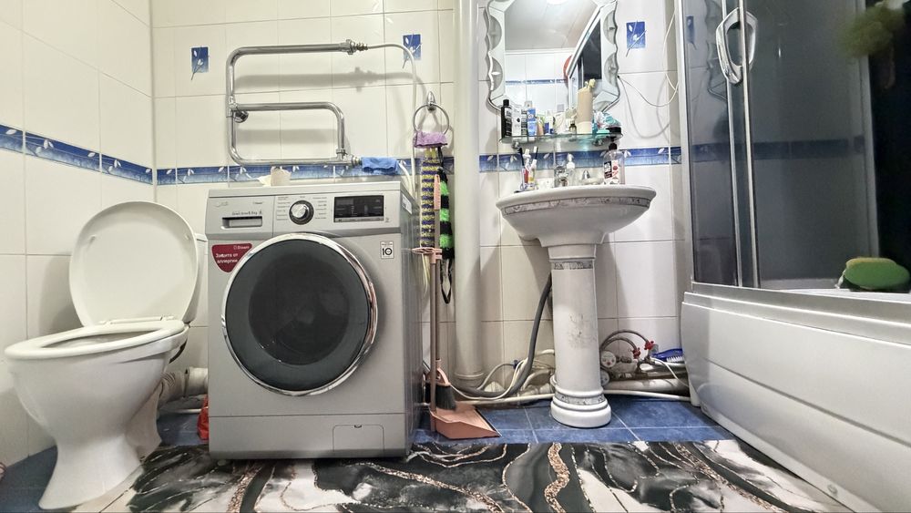 Продается 4-х комн.кв с пл 61 кв.м