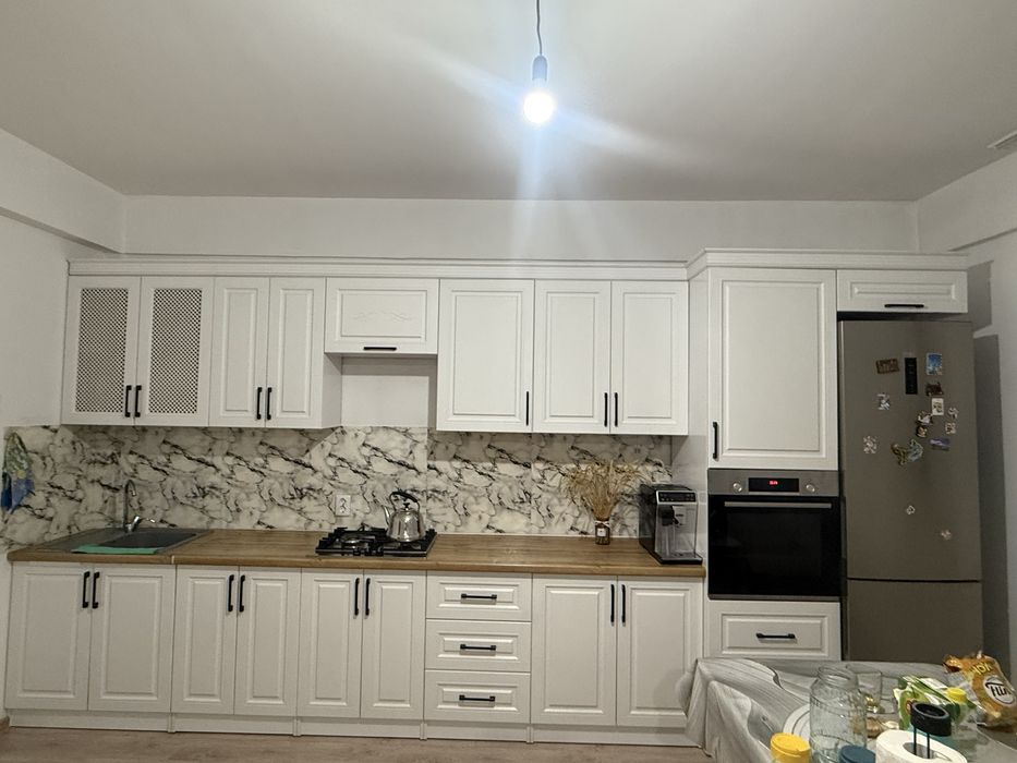 Продается Кухонный гарнитур