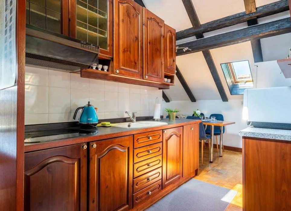 Дава се под наем Едностаен апартамент в Пловдив, Съдийски - 40 кв.м за 204 € - Снимка #2