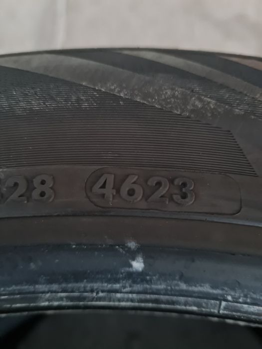 Всесезонни гуми 2 броя VREDESTEIN QuatracPro 245 40 R19 дот 4623