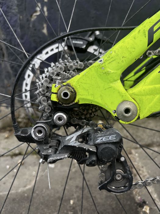 Specialized demo 8