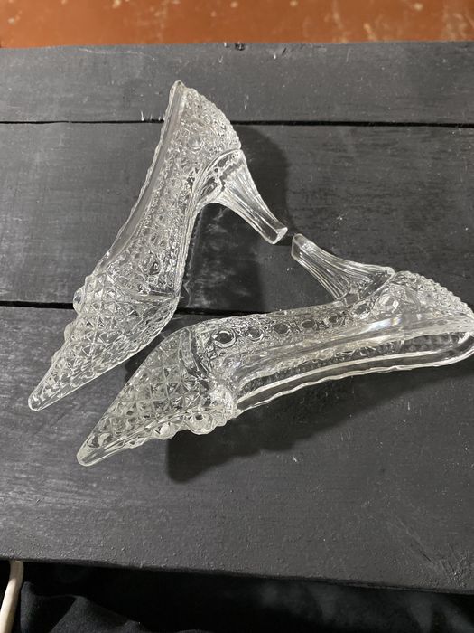 Хоустальные туфельки стопки