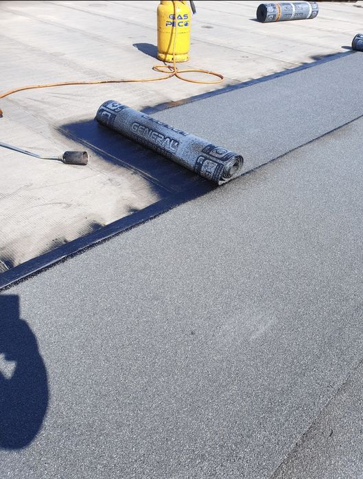 Hidroizolații / terase  / fundații  / izolații  / Acoperișuri