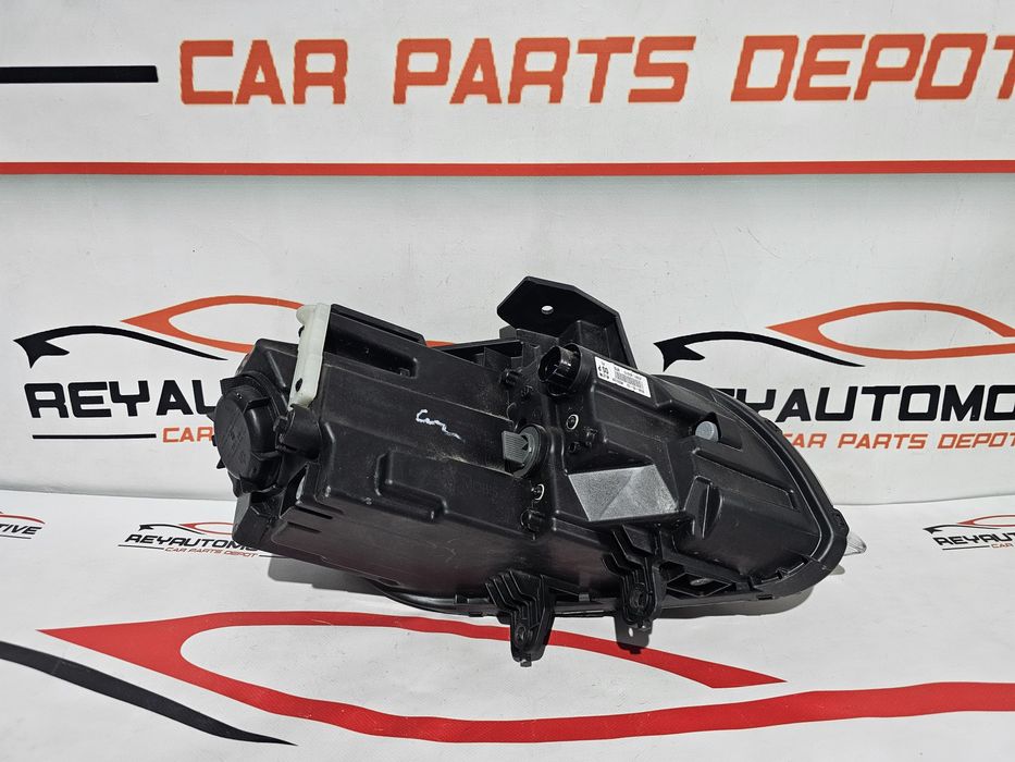 Far stanga Hyundai Kona Facelift dupa 2020 cod 92101J9500