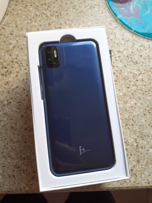 Смартфон F+ SA55(нужен ремонт)