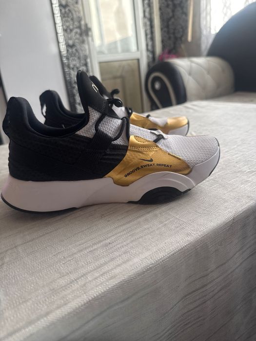 Unisex маратонки Nike