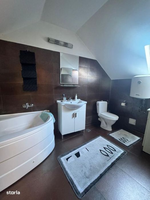 0% comision: Proprietate completa, 2 locuinte si terasa mare de 72 mp