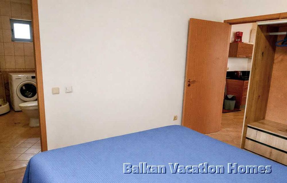 Стилно обзаведен тристаен апартамент с гледка към морето - Бяла