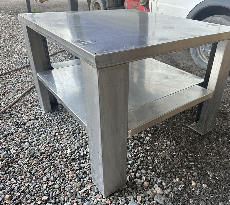 Продам разделочный стол