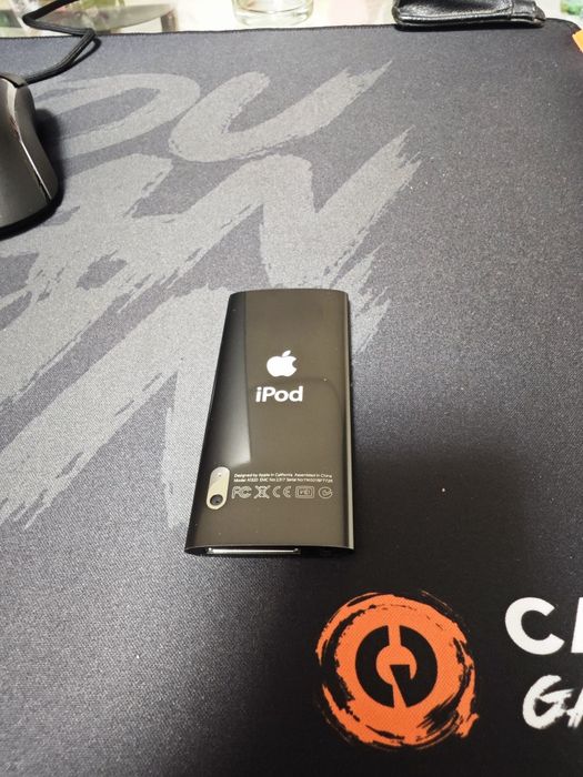 Apple iPod A1320 , Nano 5th Generation