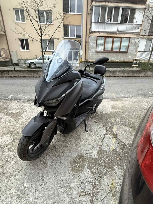 Vand yamaha xmax 300.