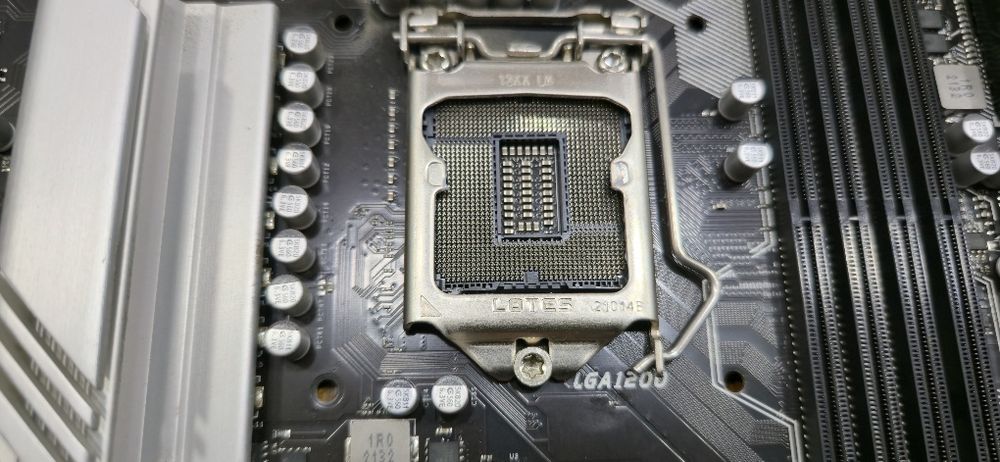 Placa de bază Biostar TZ 590 BTC-DUO