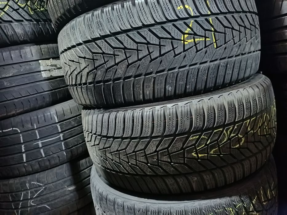 Anvelope MS iarna 225 40 18 hankook 2021 și 2022 5.5-6mm